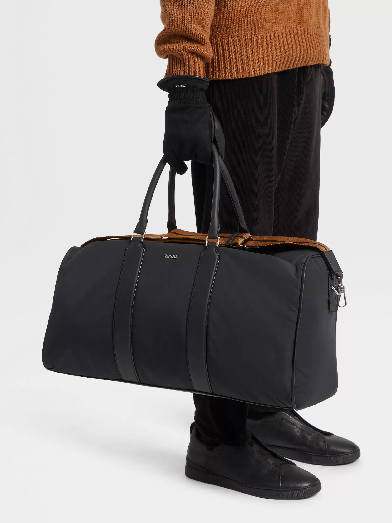 Cheap ZEGNA Bolsa de Viaje 55 en Nailon Color Negro
