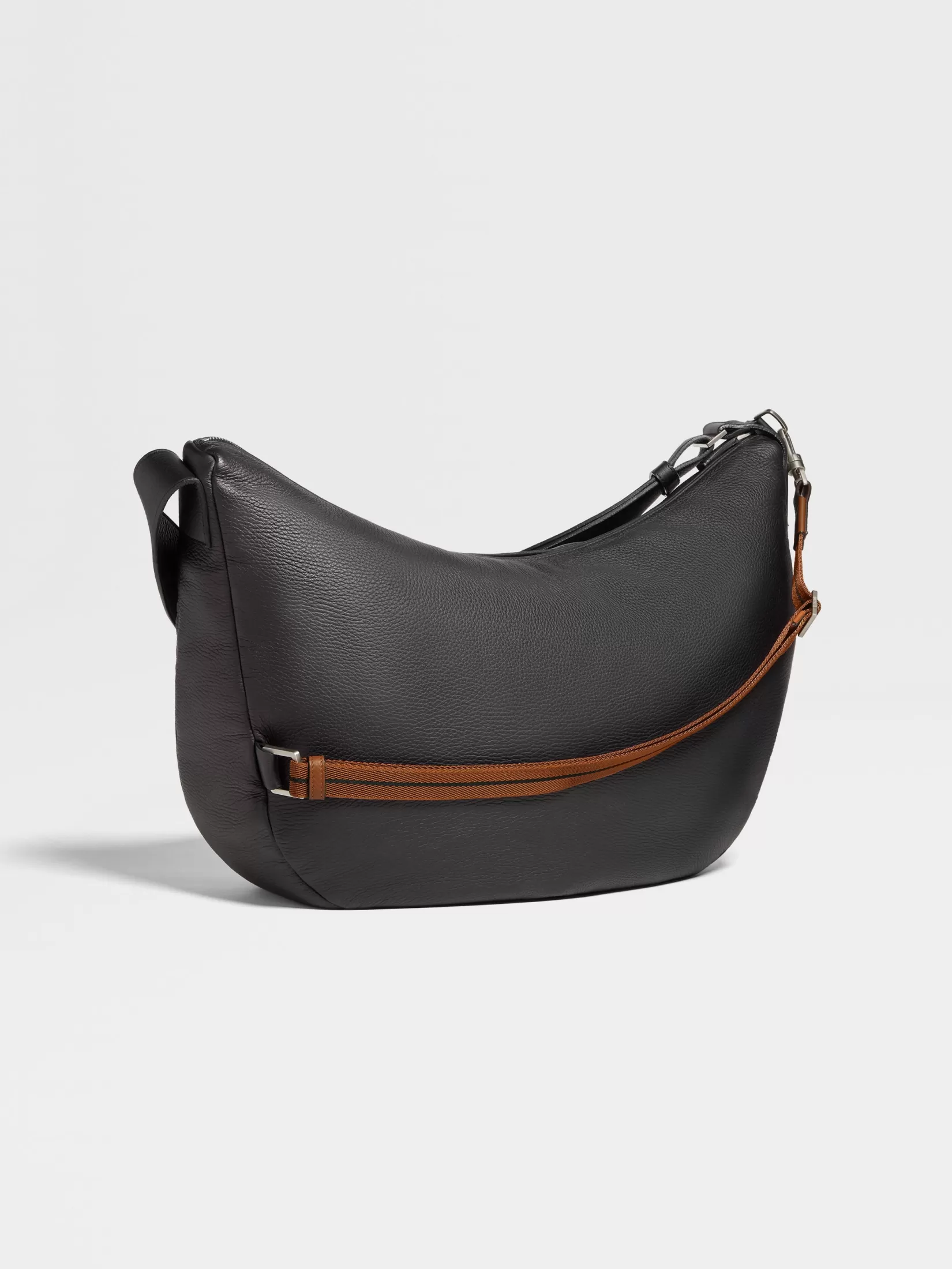 Cheap ZEGNA Bolso Hobo Panorama en Piel de Ciervo Color Negro