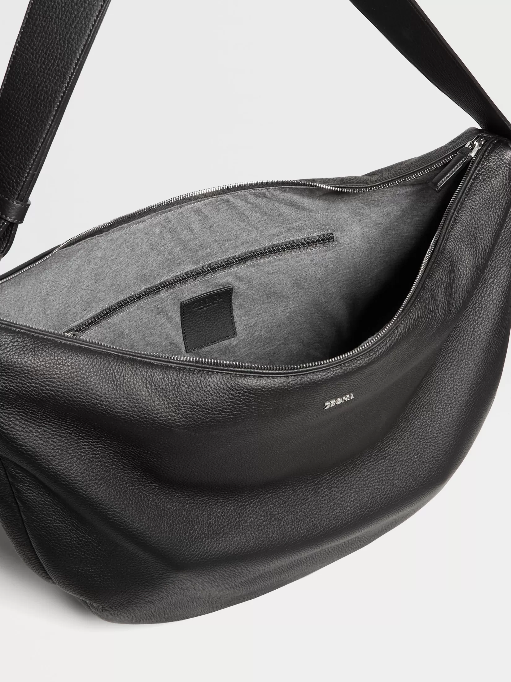 Cheap ZEGNA Bolso Hobo Panorama en Piel de Ciervo Color Negro