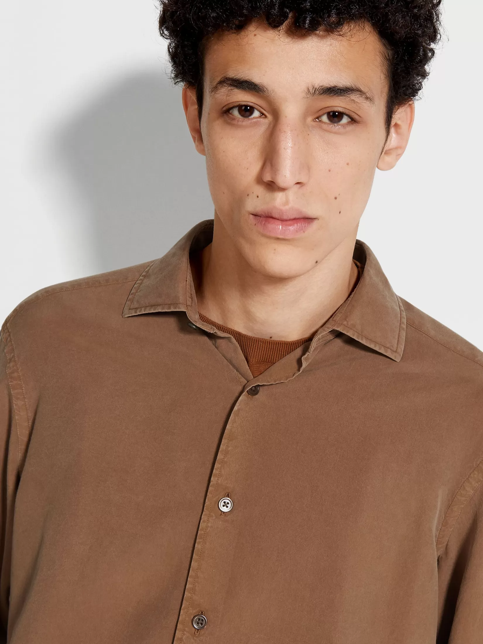 camisa_de_seda_2.webp Store ZEGNA Camisa de seda Foliageoscuro