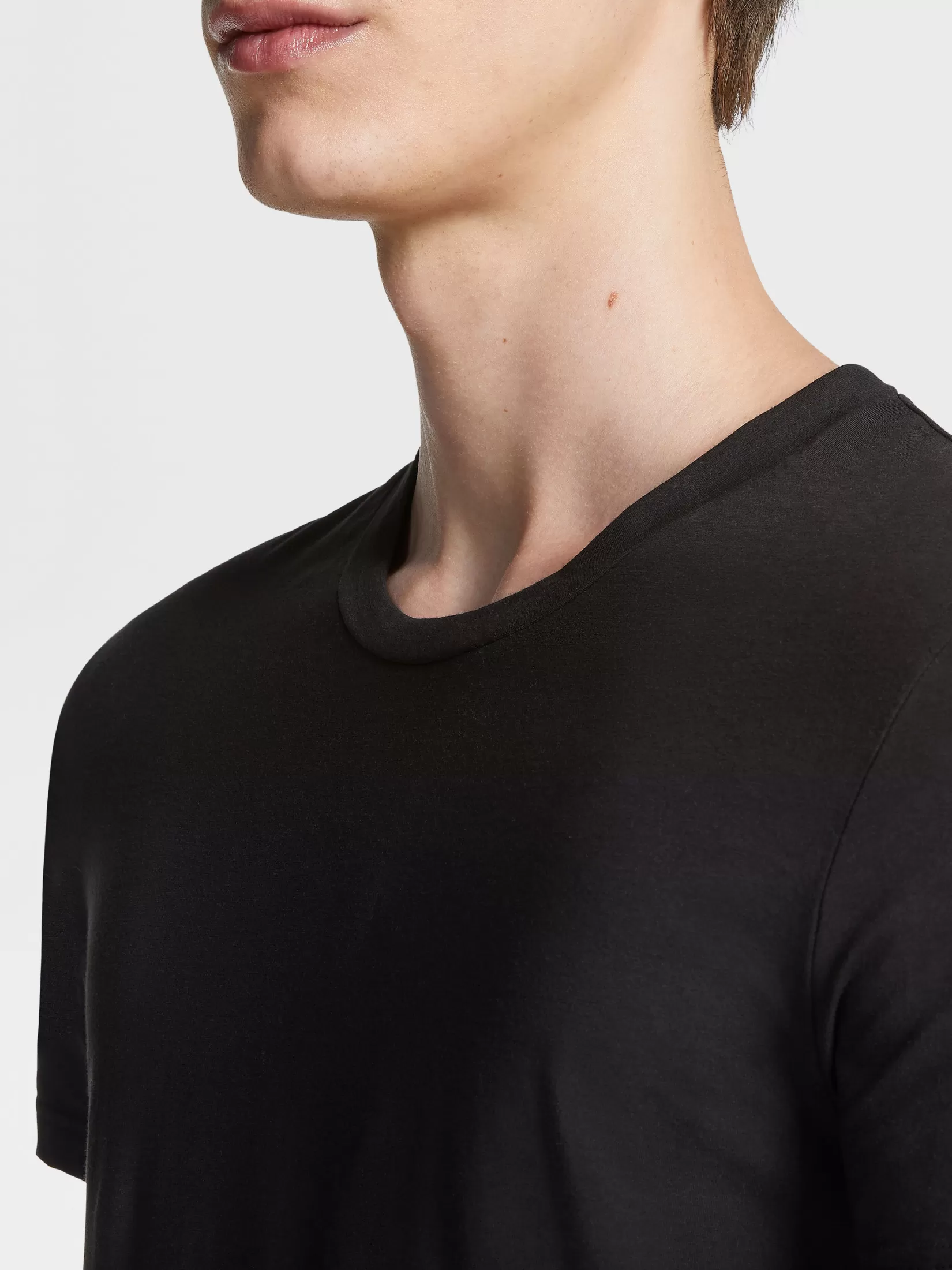 Sale ZEGNA Camiseta de Algodón Elástico Color Negro