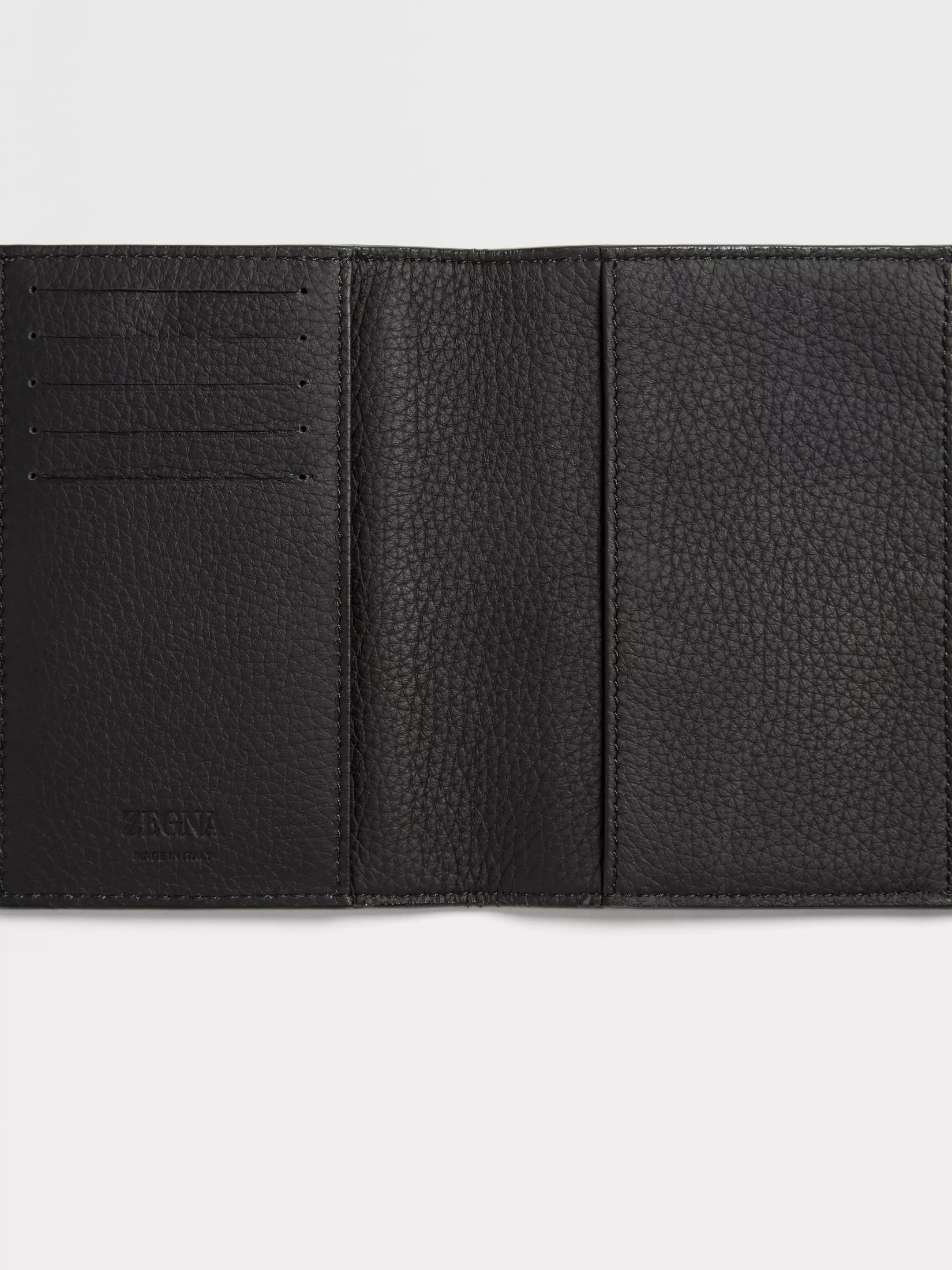 Store ZEGNA Funda para Pasaporte en Piel de Ciervo Color Negro