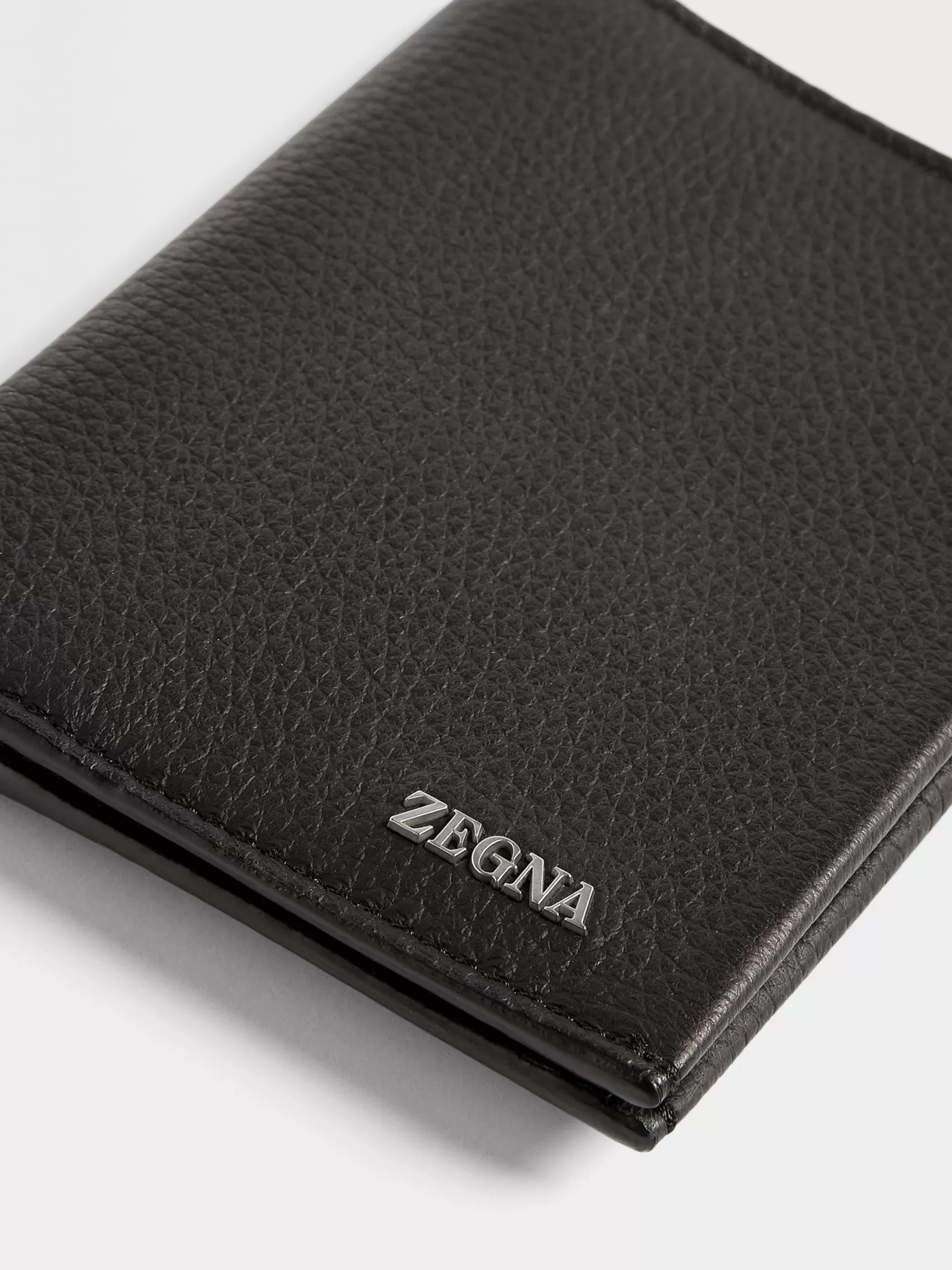 Store ZEGNA Funda para Pasaporte en Piel de Ciervo Color Negro