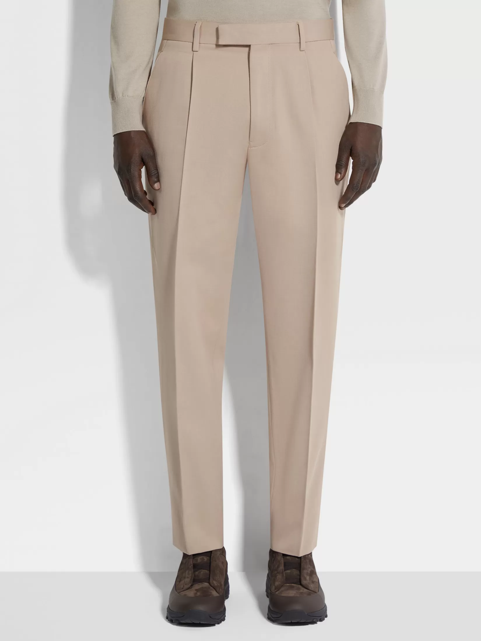 pantalones_de_algodn_y_lana_color_gris_pardo_claro_4.webp Sale ZEGNA Pantalones de Algodón y Lana Color Gris Pardo Claro Grispardoclaro