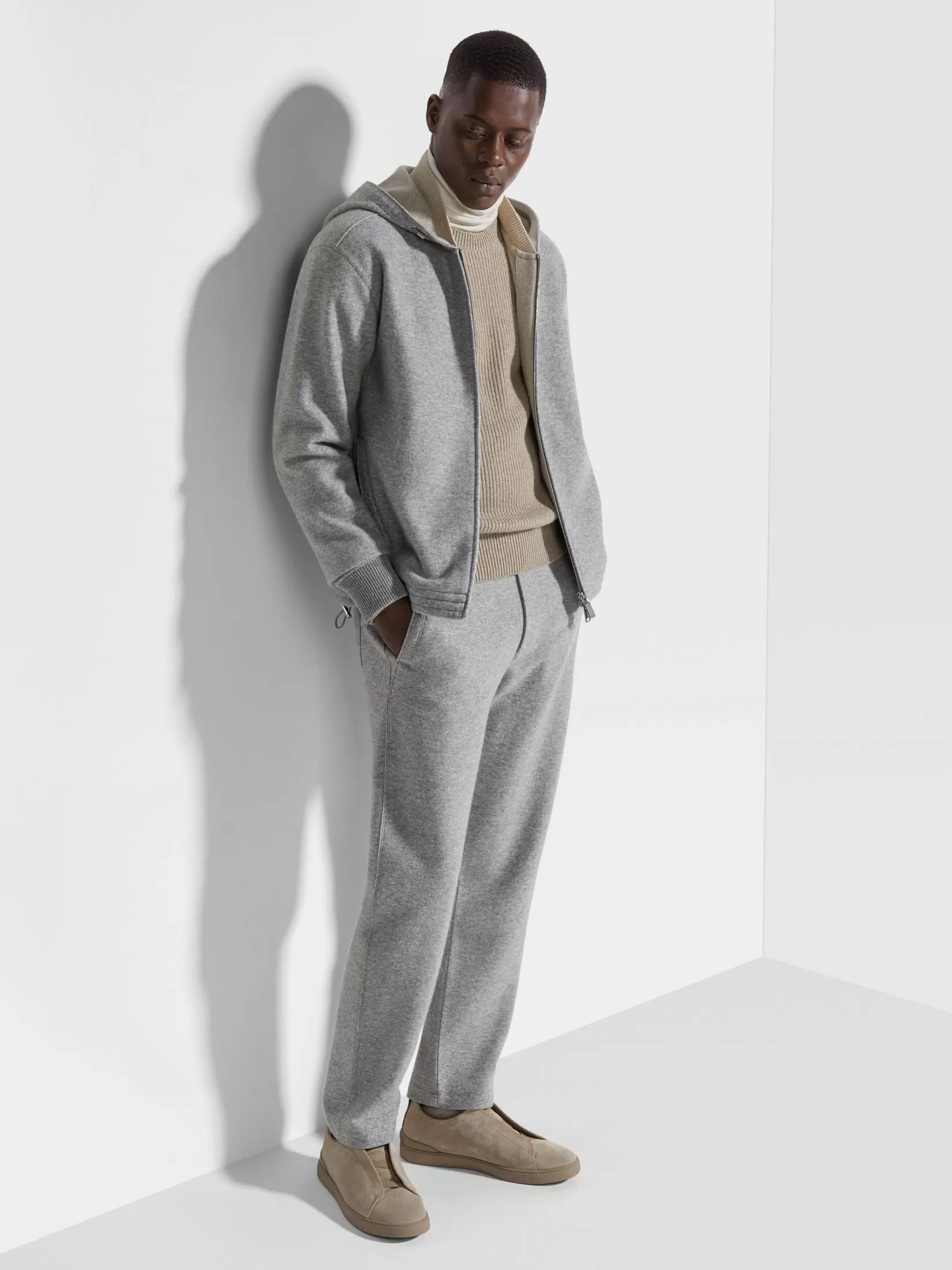 sudadera_con_capucha_y_cremallera_en_mezcla_de_cachemira_gris_mixto_2.webp New ZEGNA Sudadera con Capucha y Cremallera en Mezcla de Cachemira Gris Mixto Grismixto