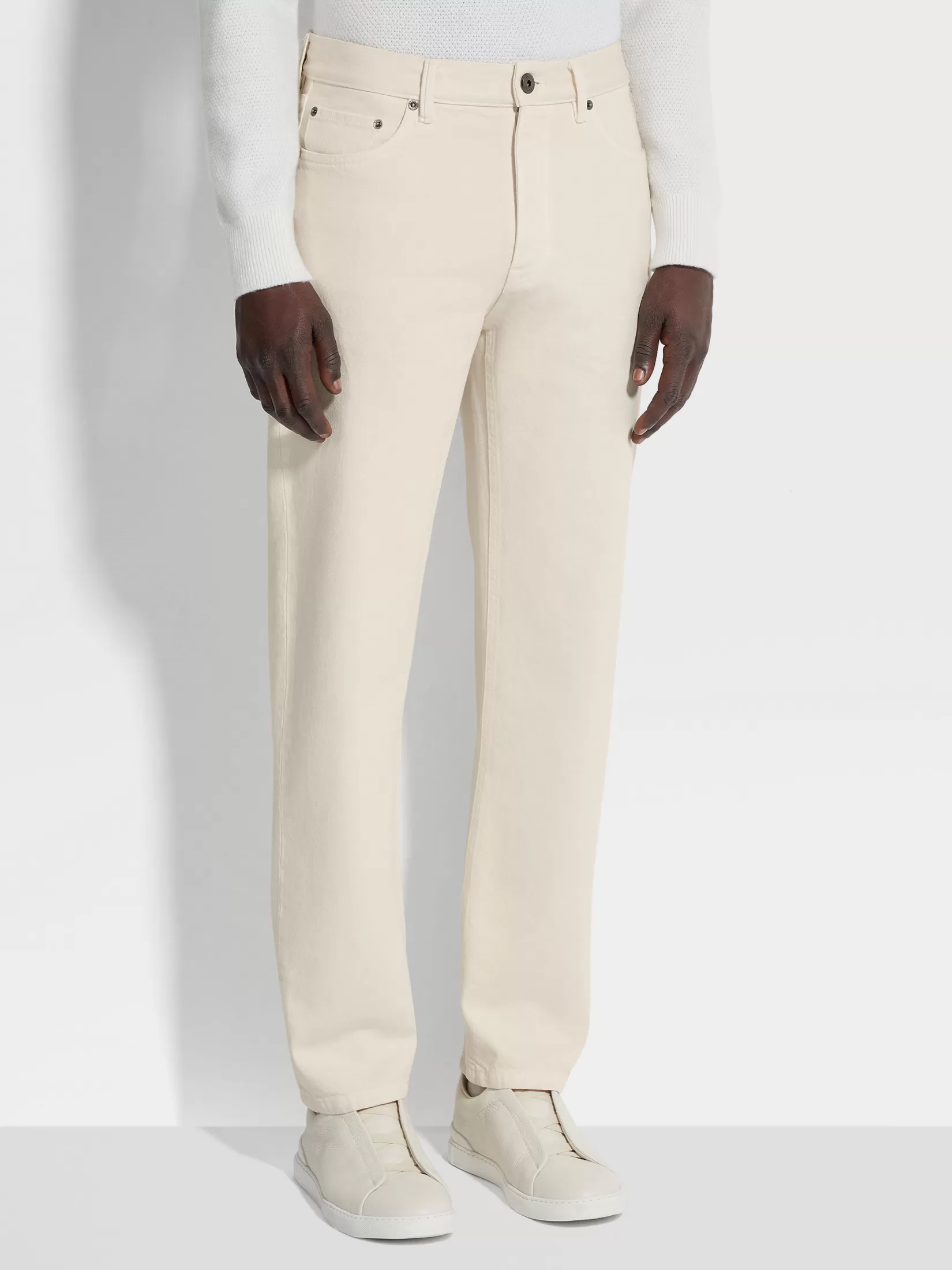 vaqueros_roccia_de_algodn_blanco_4.webp Fashion ZEGNA Vaqueros Roccia de Algodón Blanco