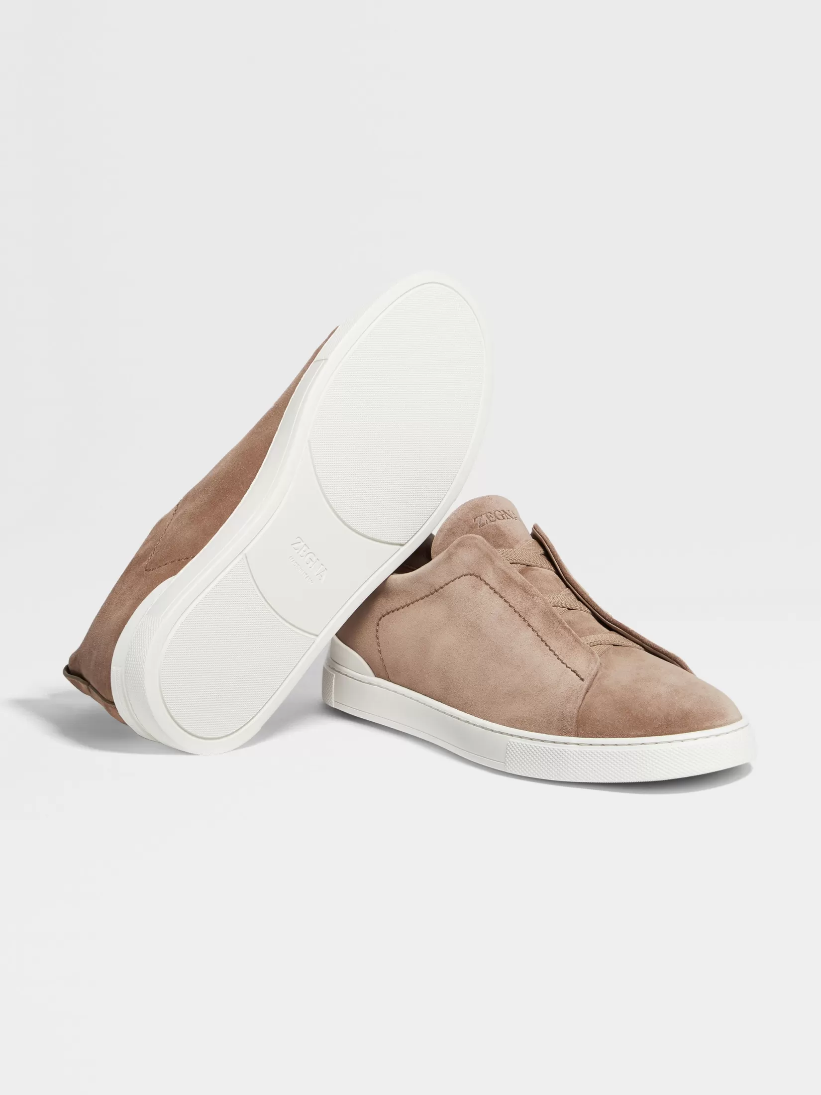 zapatillas_bajas_triple_stitch_en_ante_color_beige_4.webp Best ZEGNA Zapatillas Bajas Triple Stitch™ en Ante Color Beige